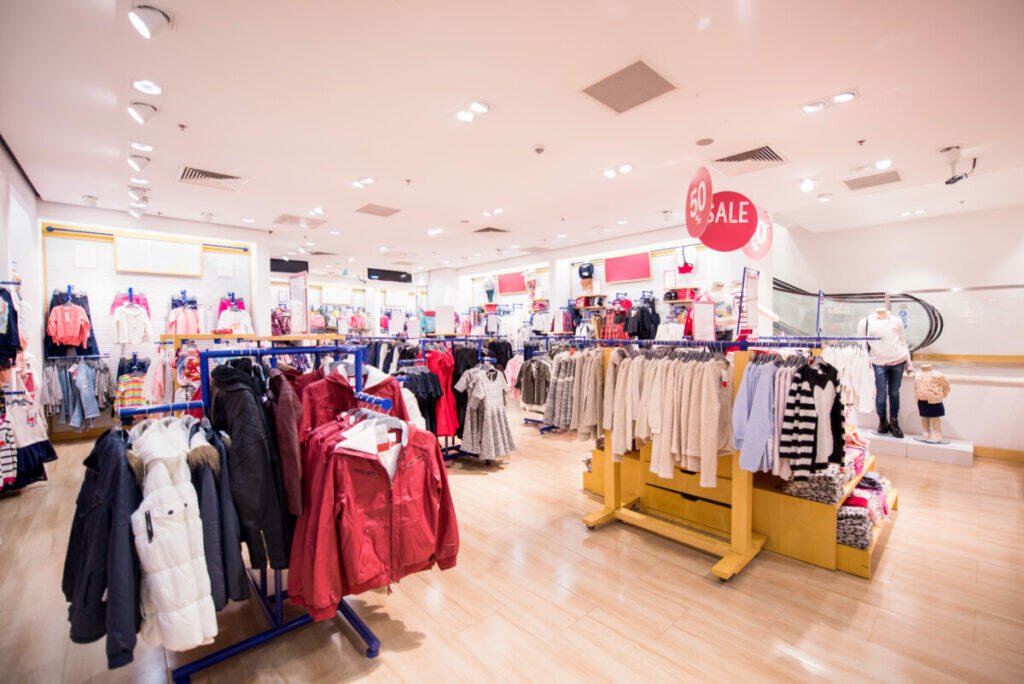 42996974 Interior Of Clothing Store 1024x684 